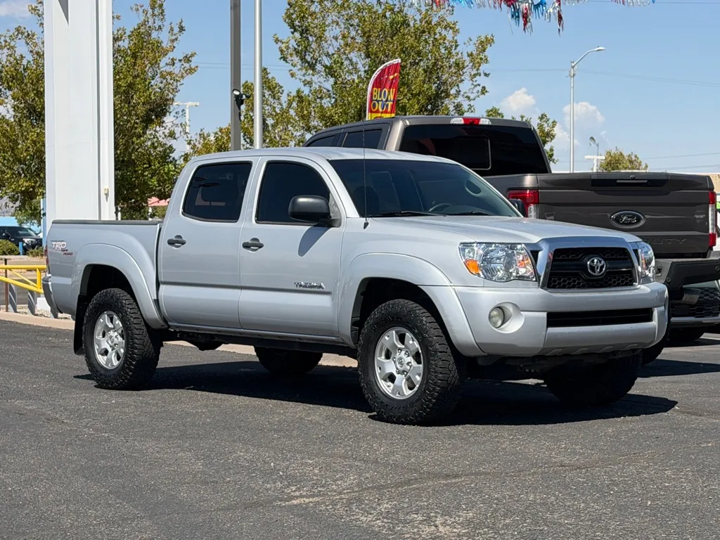 Toyota Tacoma photo 50