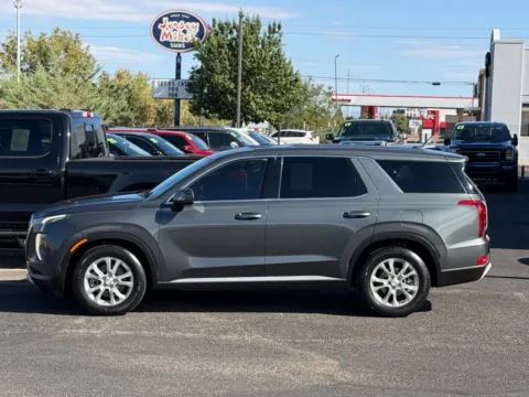 Photos of 2022 HYUNDAI PALISADE SE for sale in Albuquerque, NM at 712 Auto Sales
