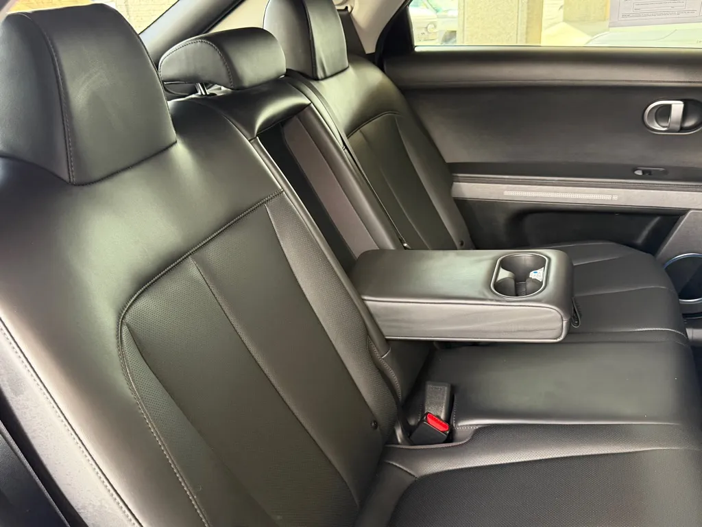 Hyundai Ioniq 5 photo 36