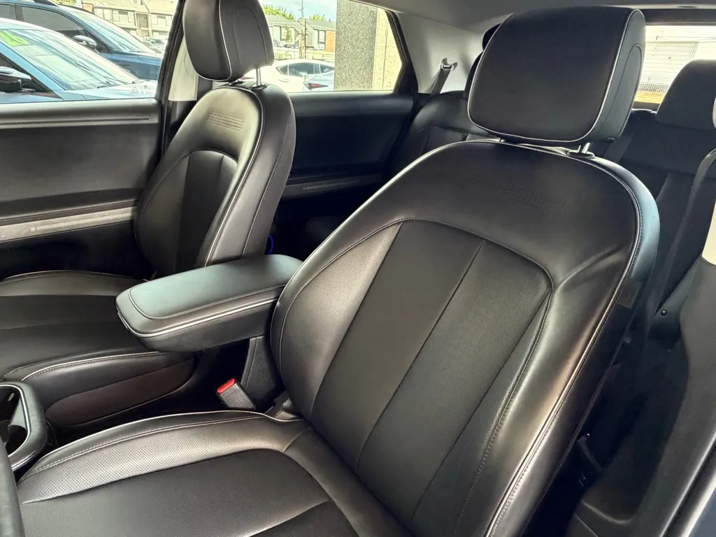 Hyundai Ioniq 5 photo 8