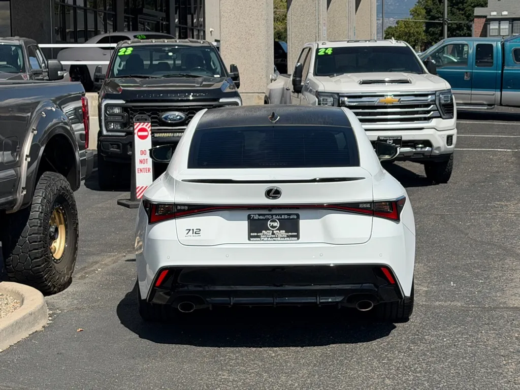Lexus IS photo 46