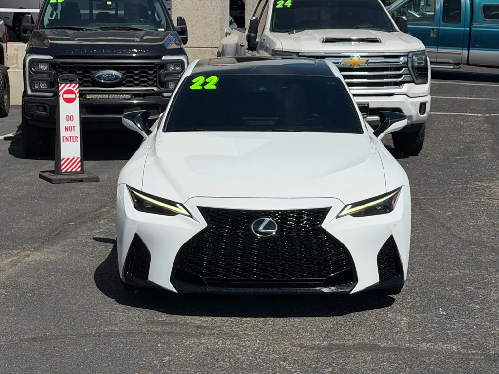 Lexus IS photo 38