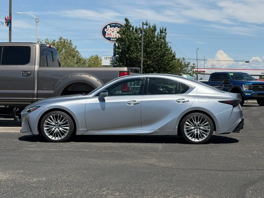 Lexus IS photo 45