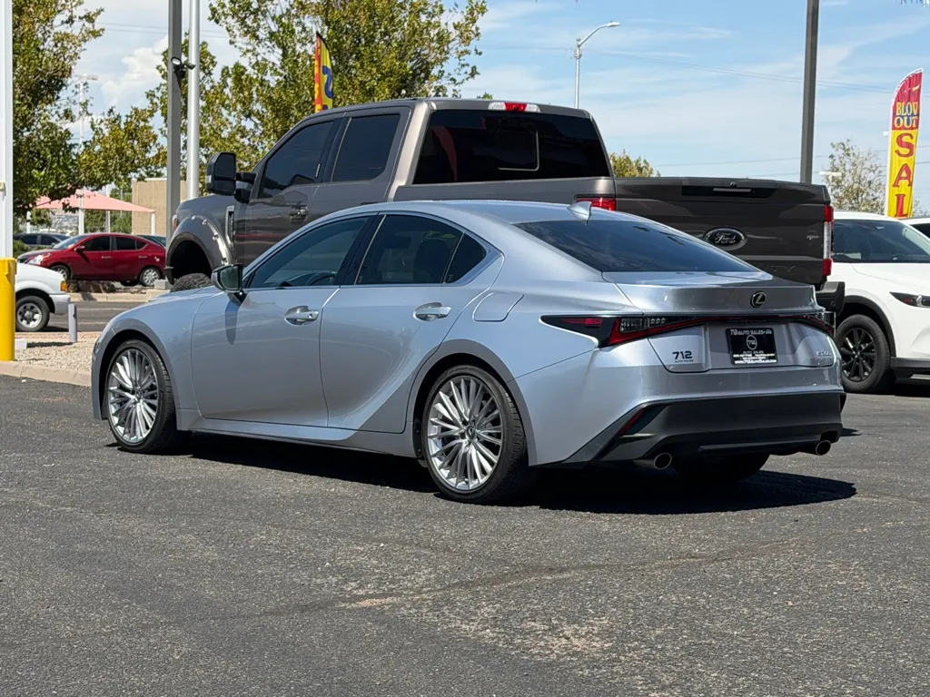 Lexus IS photo 47