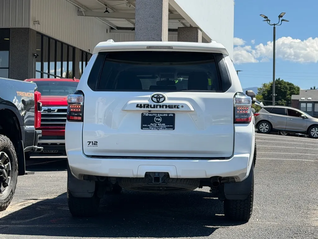 Toyota 4Runner photo 49