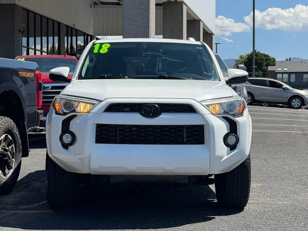 Toyota 4Runner photo 39