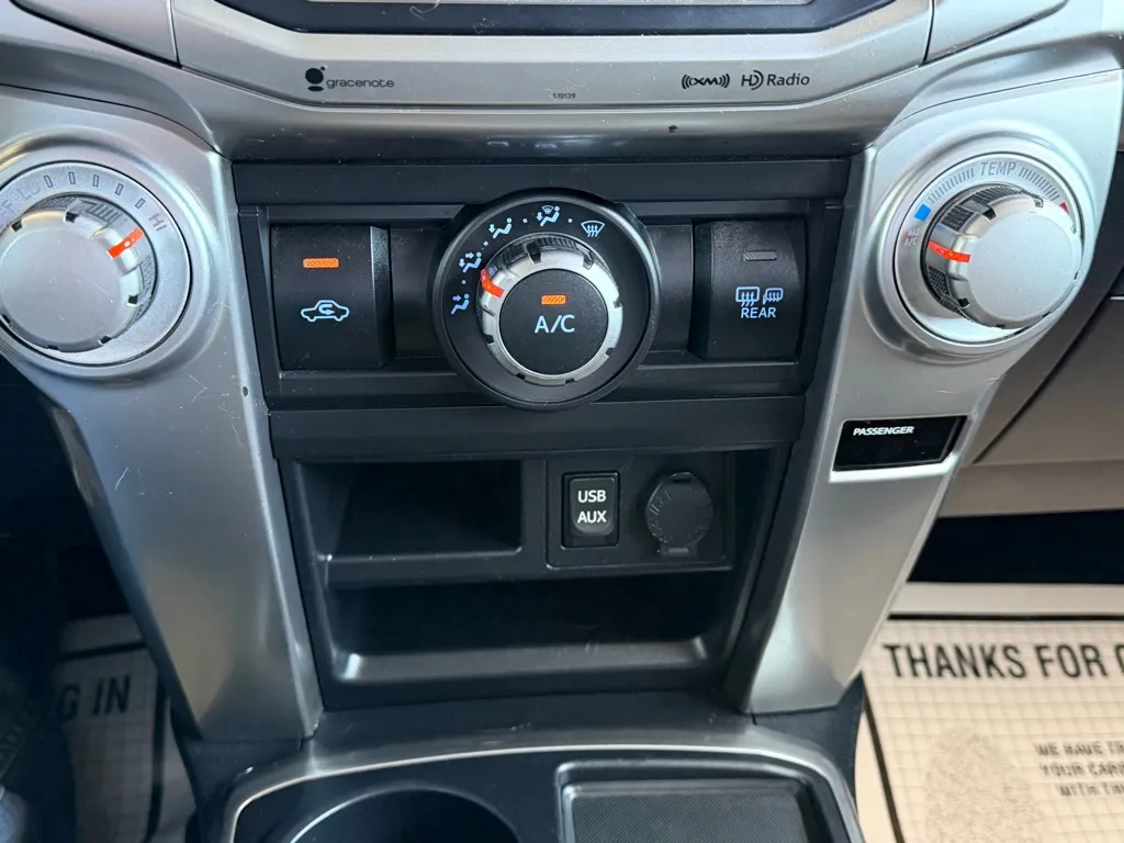 Toyota 4Runner photo 14