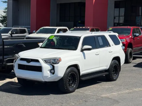 White 2018 TOYOTA 4RUNNER SR5 for sale in Albuquerque, NM