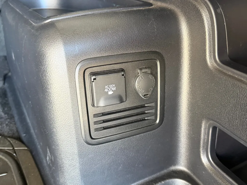 Toyota 4Runner photo 29