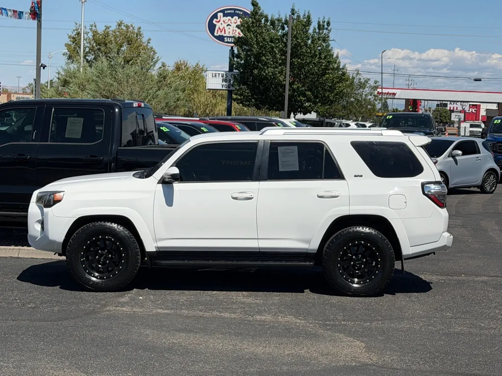 Toyota 4Runner photo 44