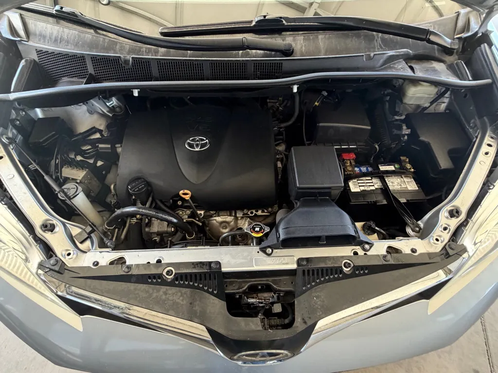 Toyota Sienna photo 56