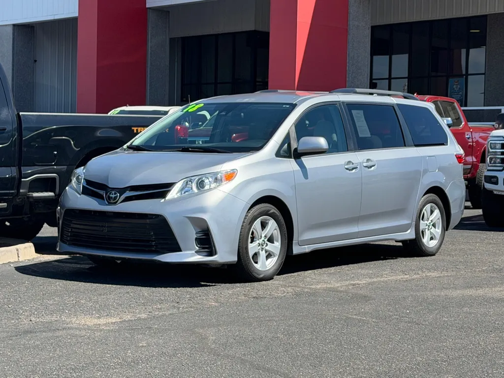 Toyota Sienna photo 43