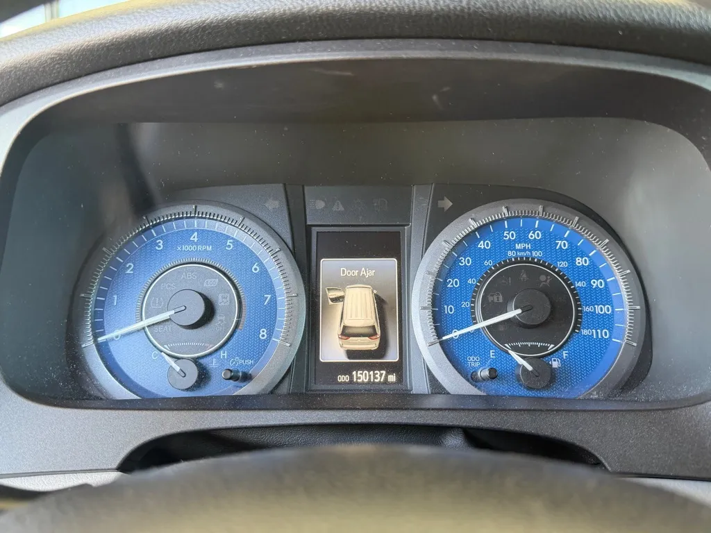 Toyota Sienna photo 12