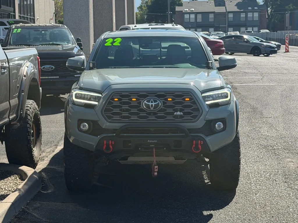 Toyota Tacoma photo 37