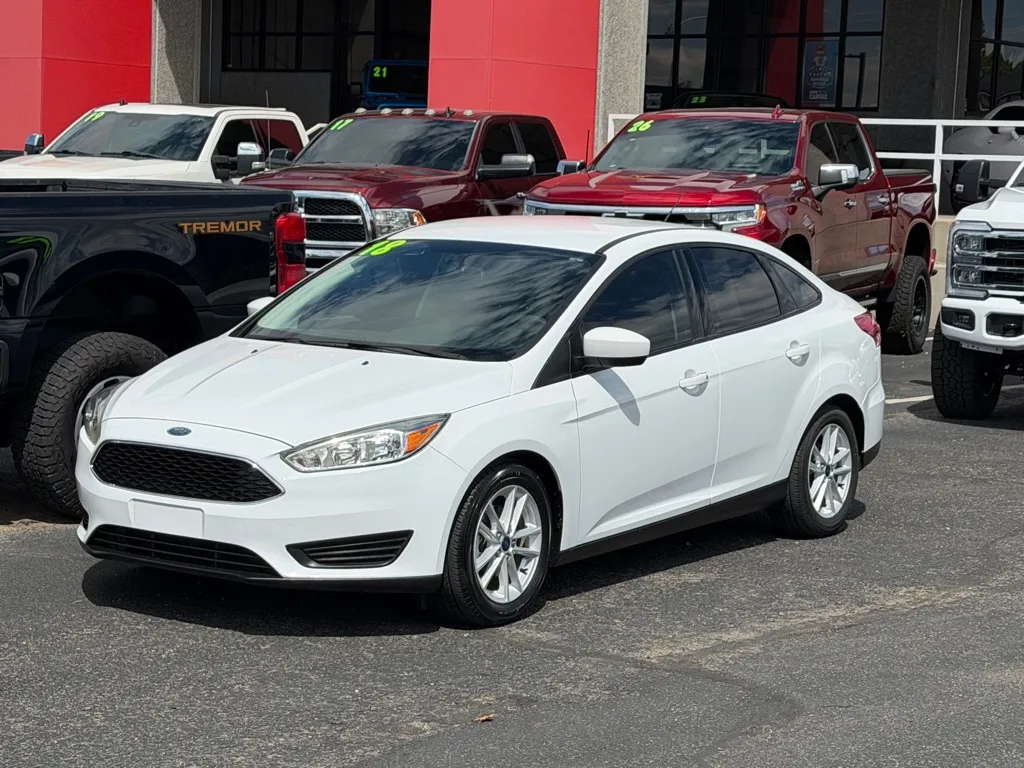 White 2018 FORD FOCUS SE for sale in Albuquerque, NM