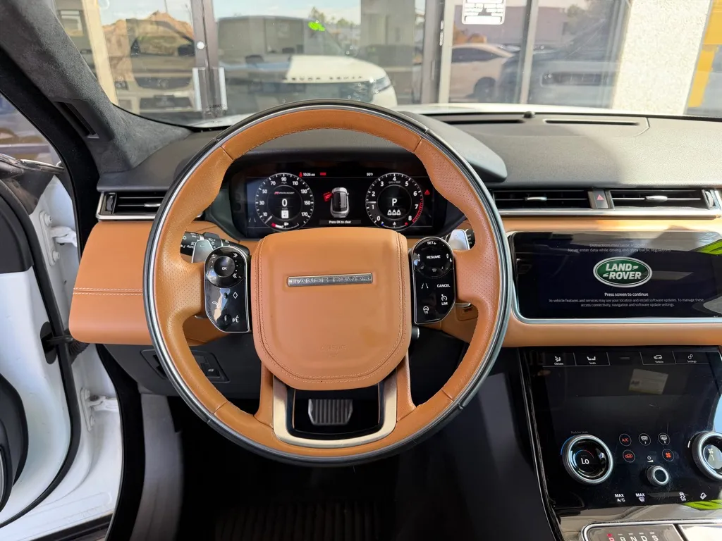 Land Rover Range Rover photo 11