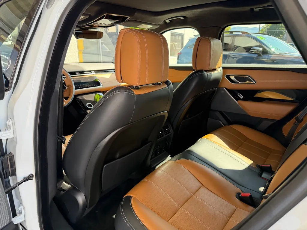 Land Rover Range Rover photo 22