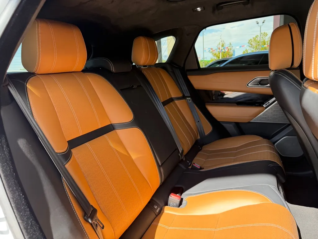 Land Rover Range Rover photo 29