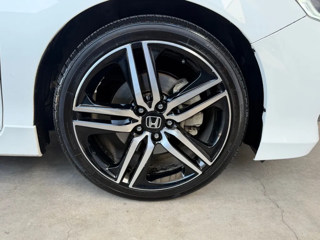 Honda Accord photo 55