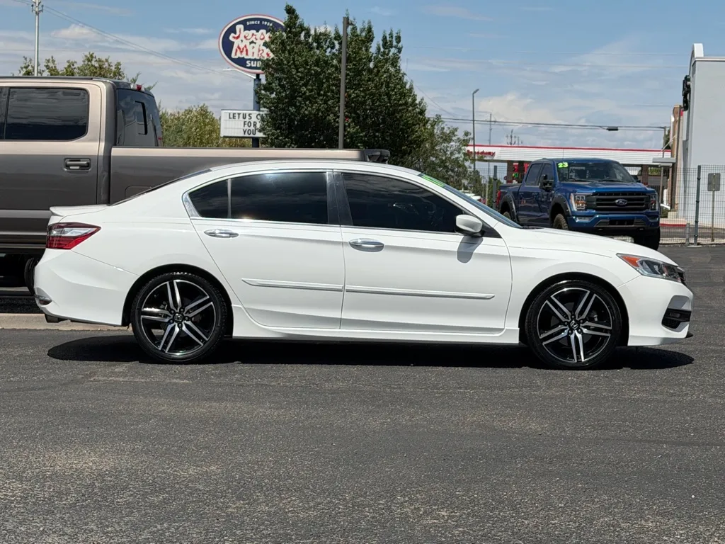 Honda Accord photo 50