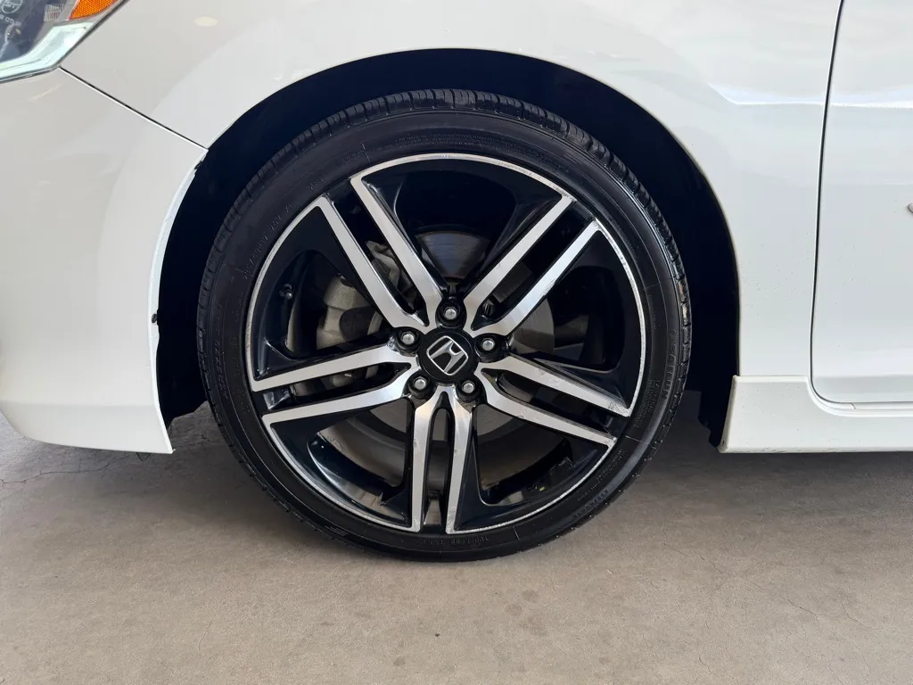 Honda Accord photo 58