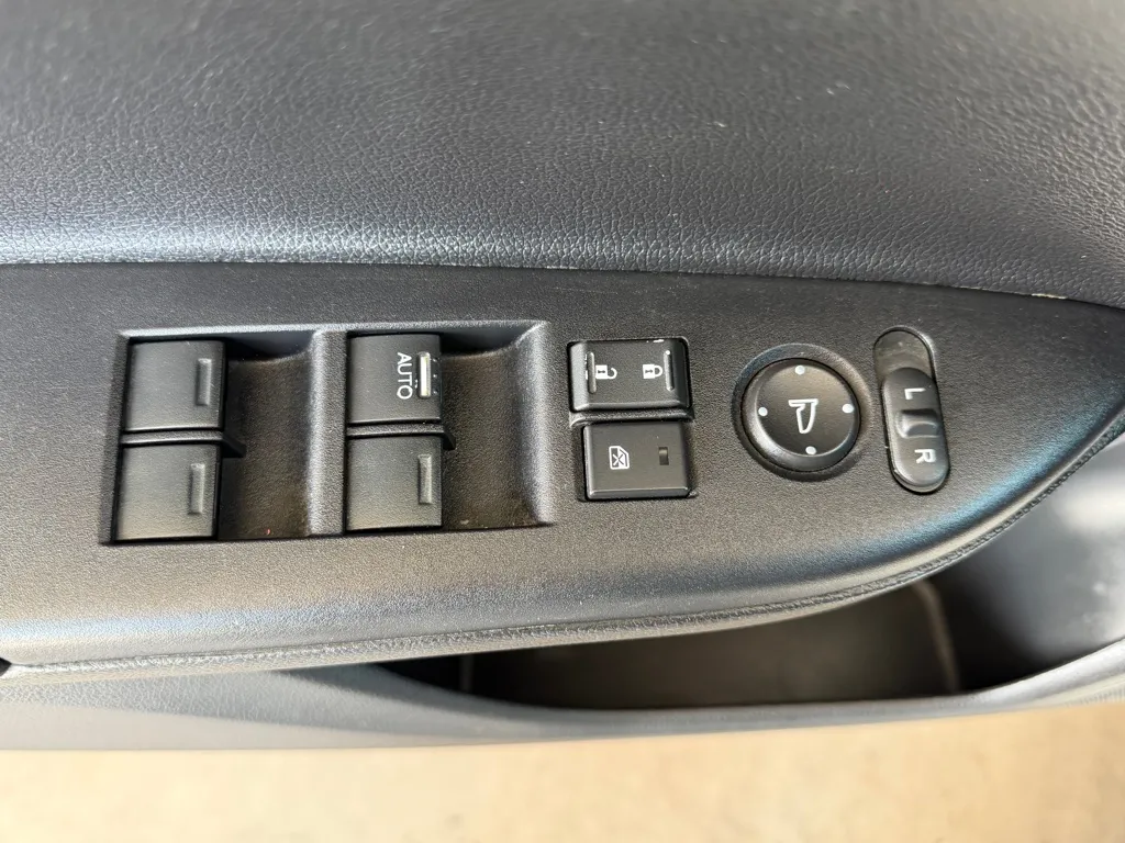 Honda Accord photo 20