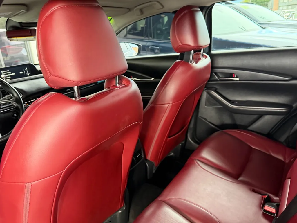 Mazda CX-30 photo 20