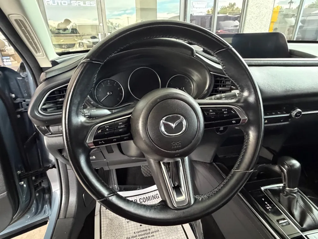 Mazda CX-30 photo 8