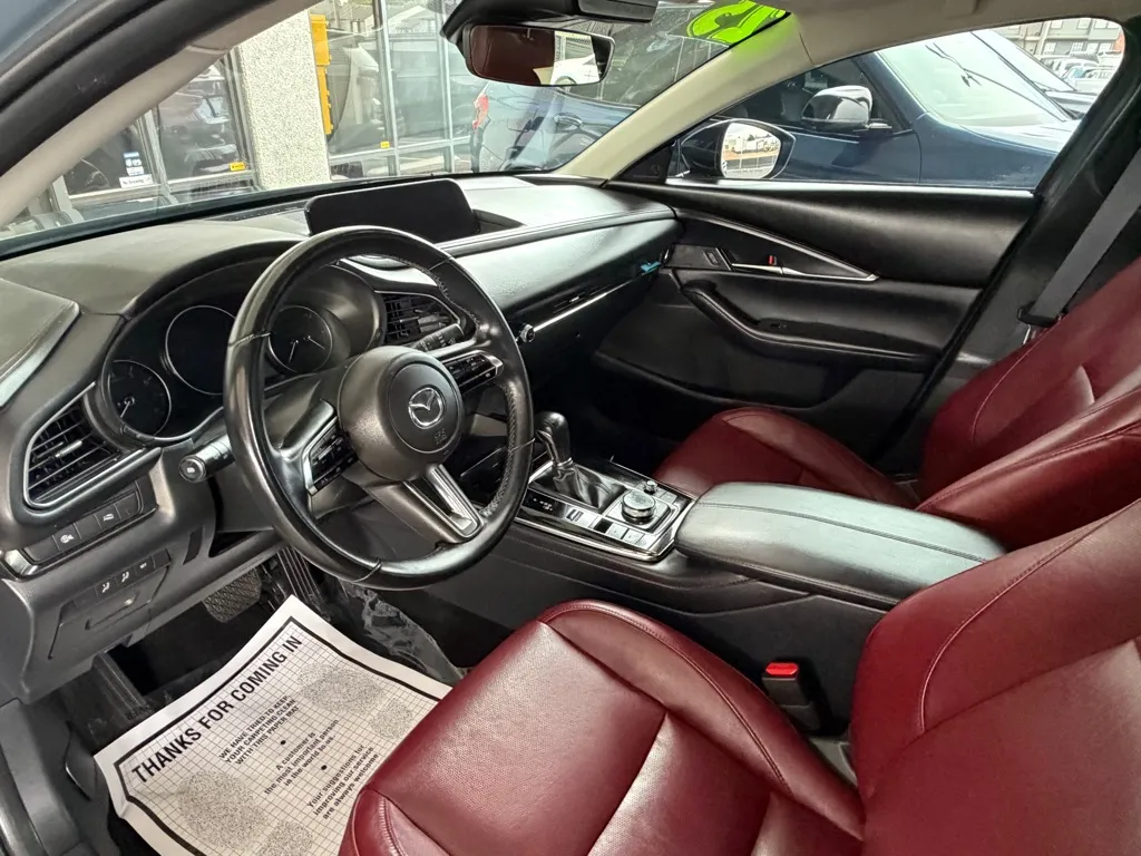 Mazda CX-30 photo 7