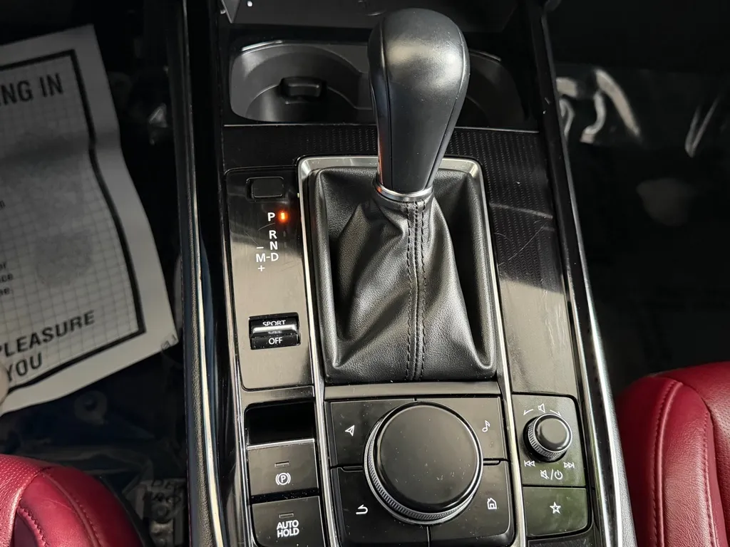 Mazda CX-30 photo 14