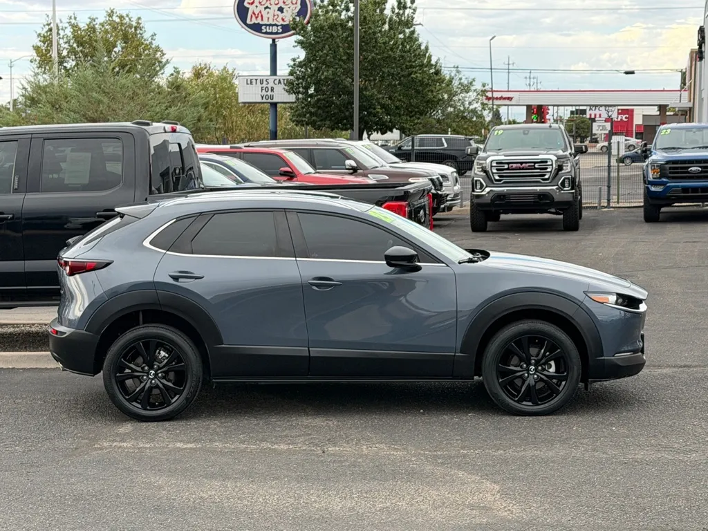 Mazda CX-30 photo 3