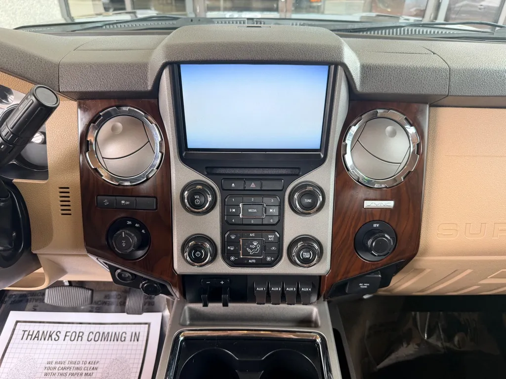 Ford F-250 photo 10