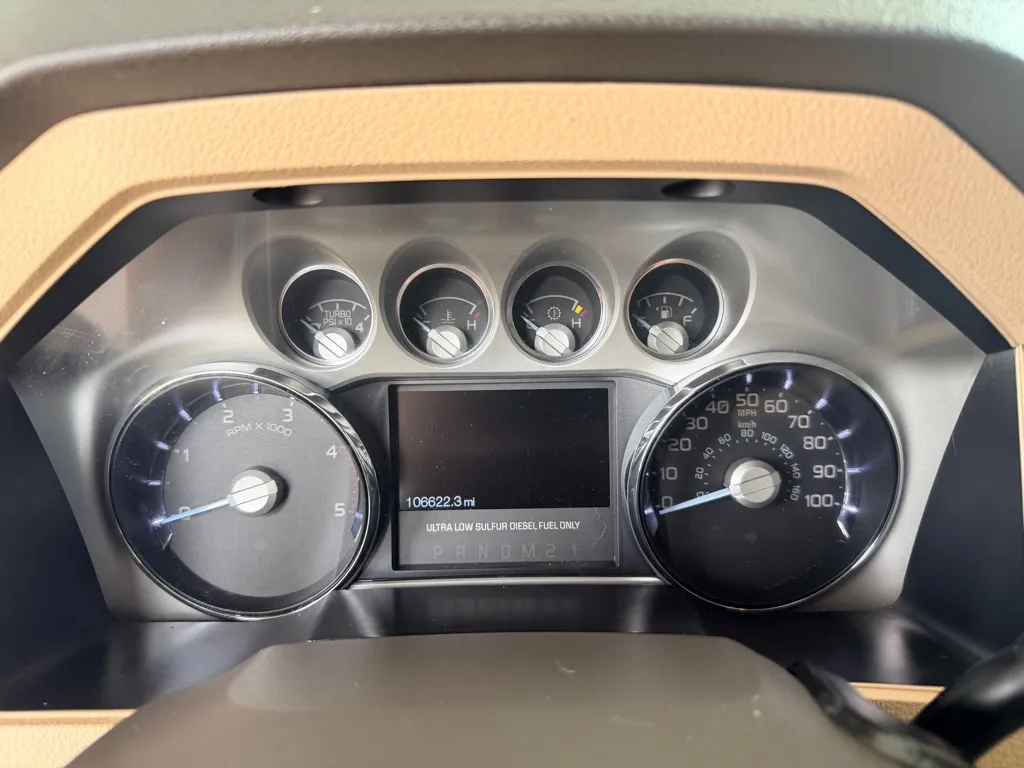 Ford F-250 photo 9