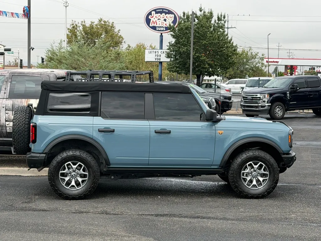 Ford Bronco photo 50