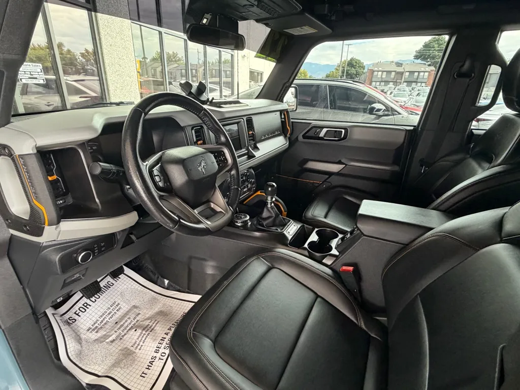 Ford Bronco photo 7