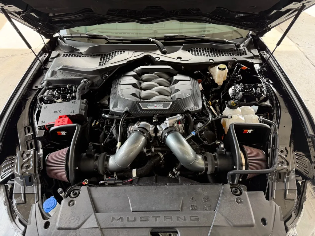 Ford Mustang photo 41