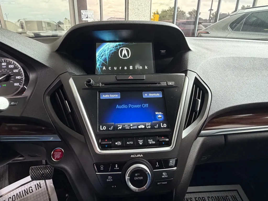 Acura MDX photo 12