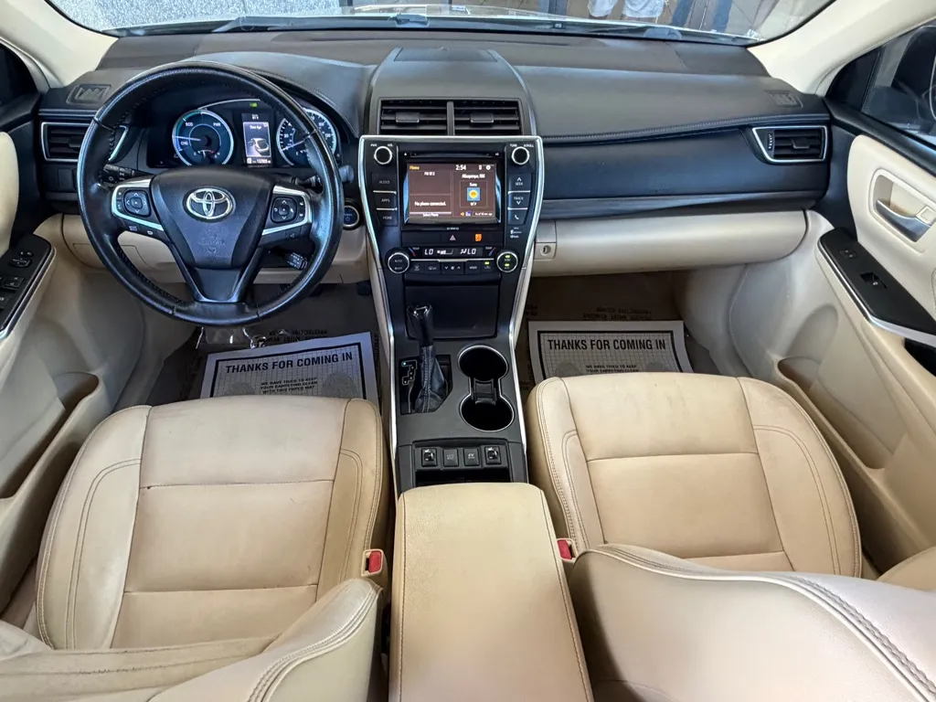 Toyota Camry photo 25
