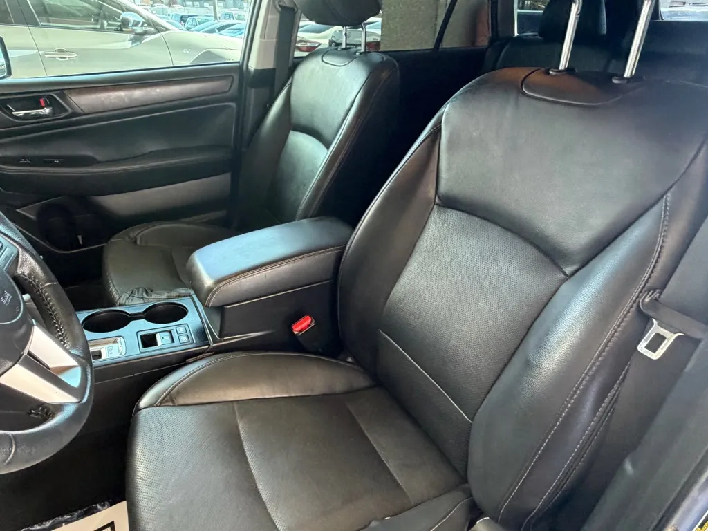 Subaru Outback photo 6