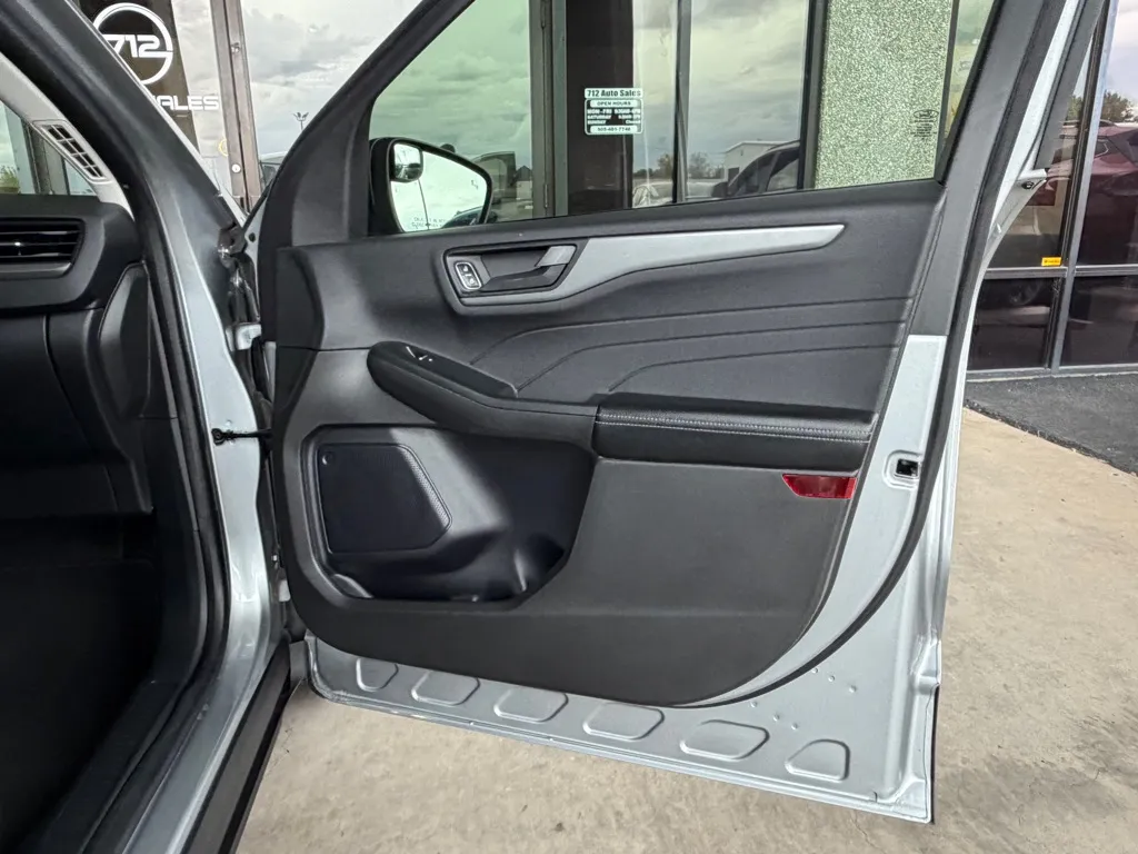 Ford Escape photo 41