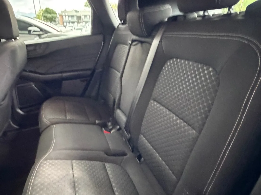 Ford Escape photo 26
