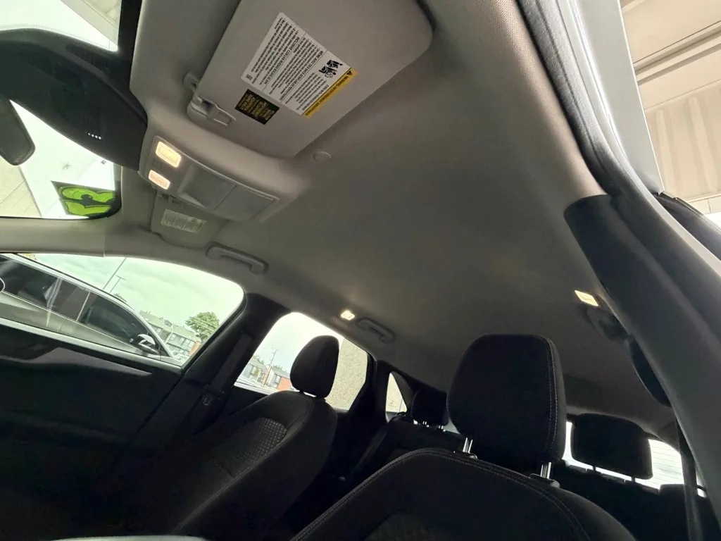 Ford Escape photo 22