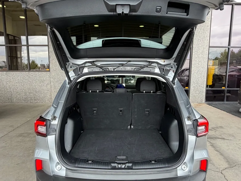 Ford Escape photo 30