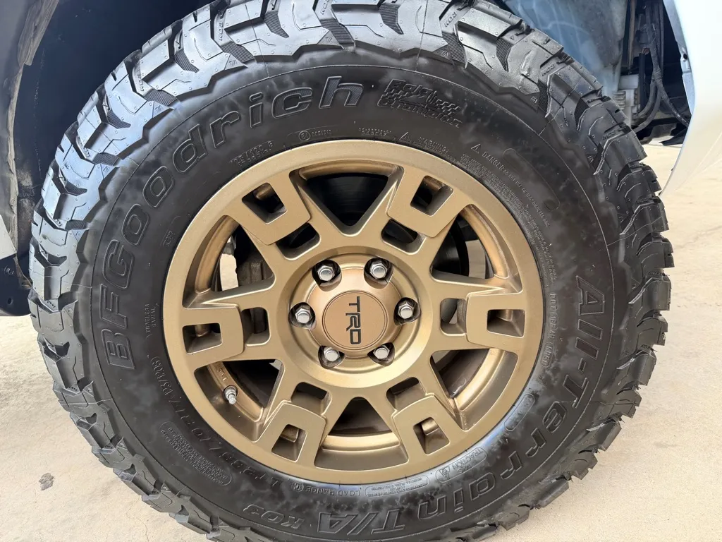 Toyota 4Runner photo 41