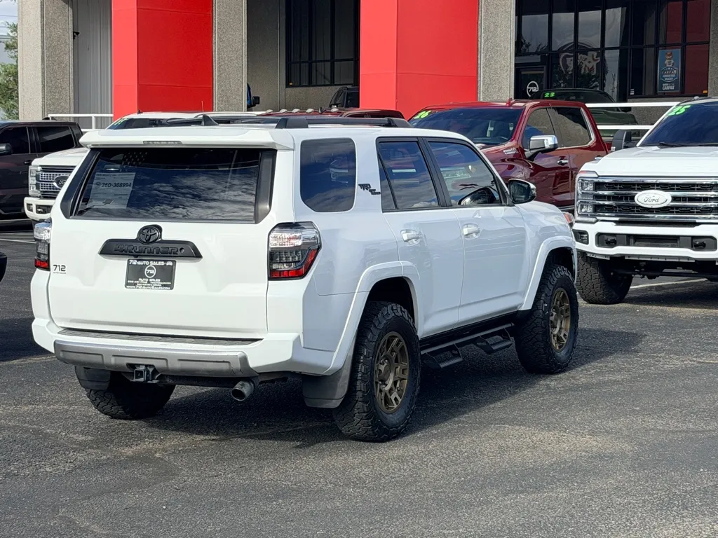 Toyota 4Runner photo 34
