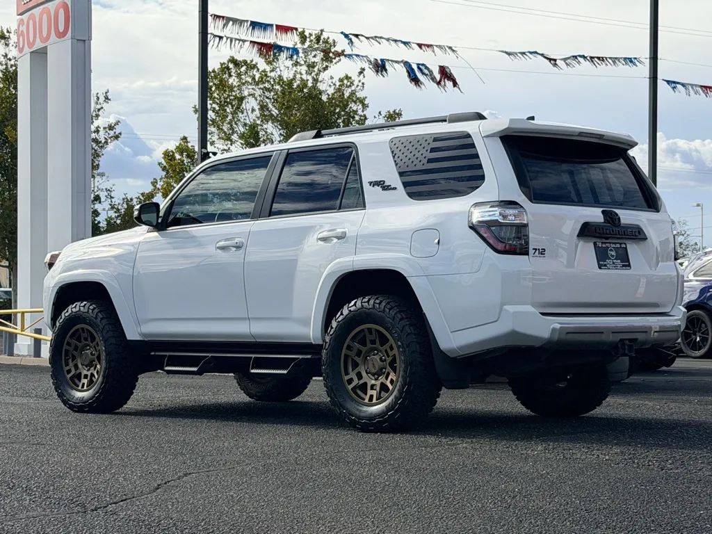 Toyota 4Runner photo 30