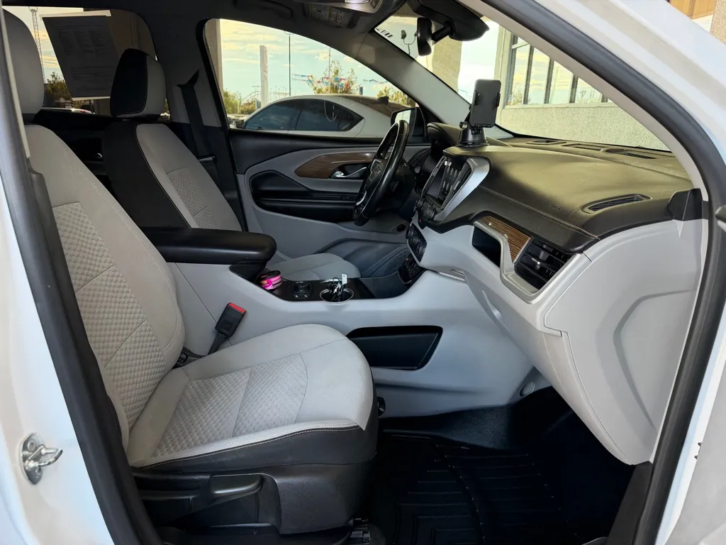 GMC Terrain photo 33