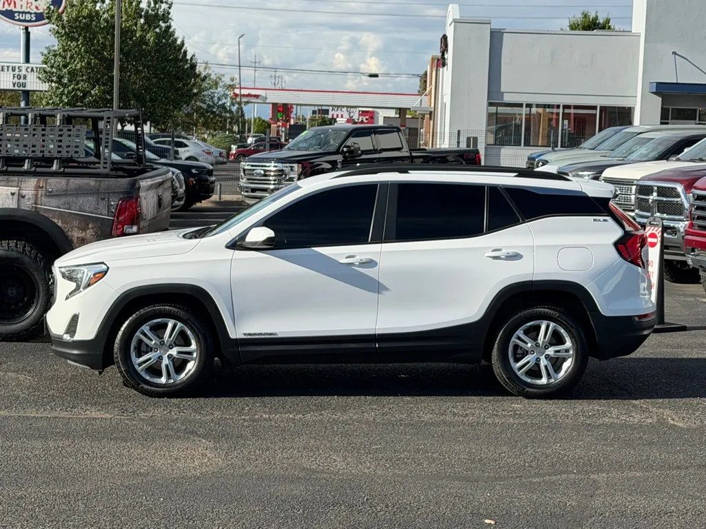 GMC Terrain photo 47