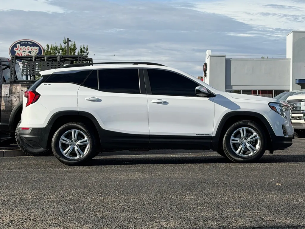 GMC Terrain photo 40