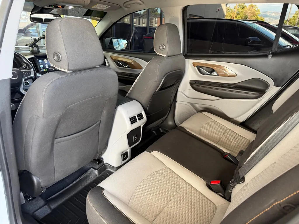 GMC Terrain photo 21